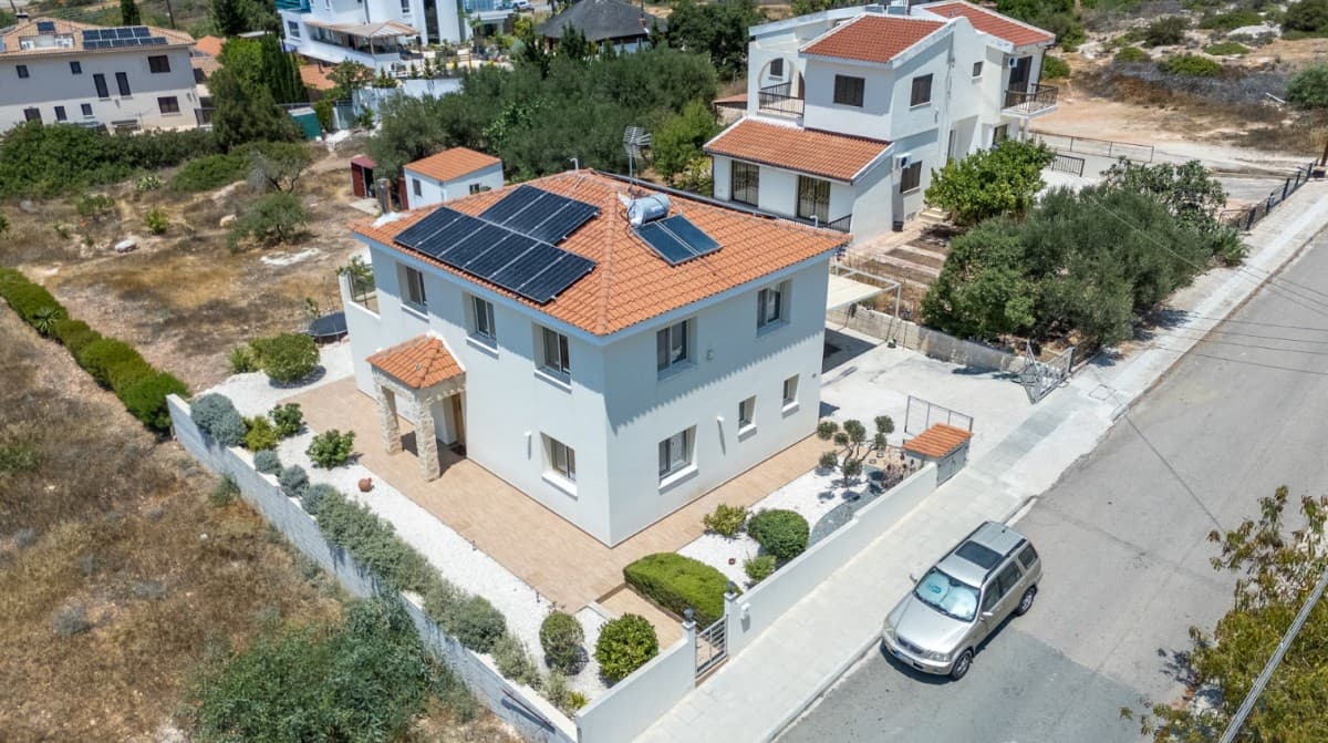 4 Bedroom Villa For Sale In Tala