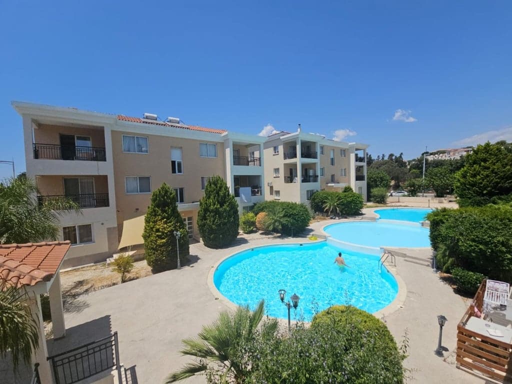 2 Bedroom Apartment - Universal