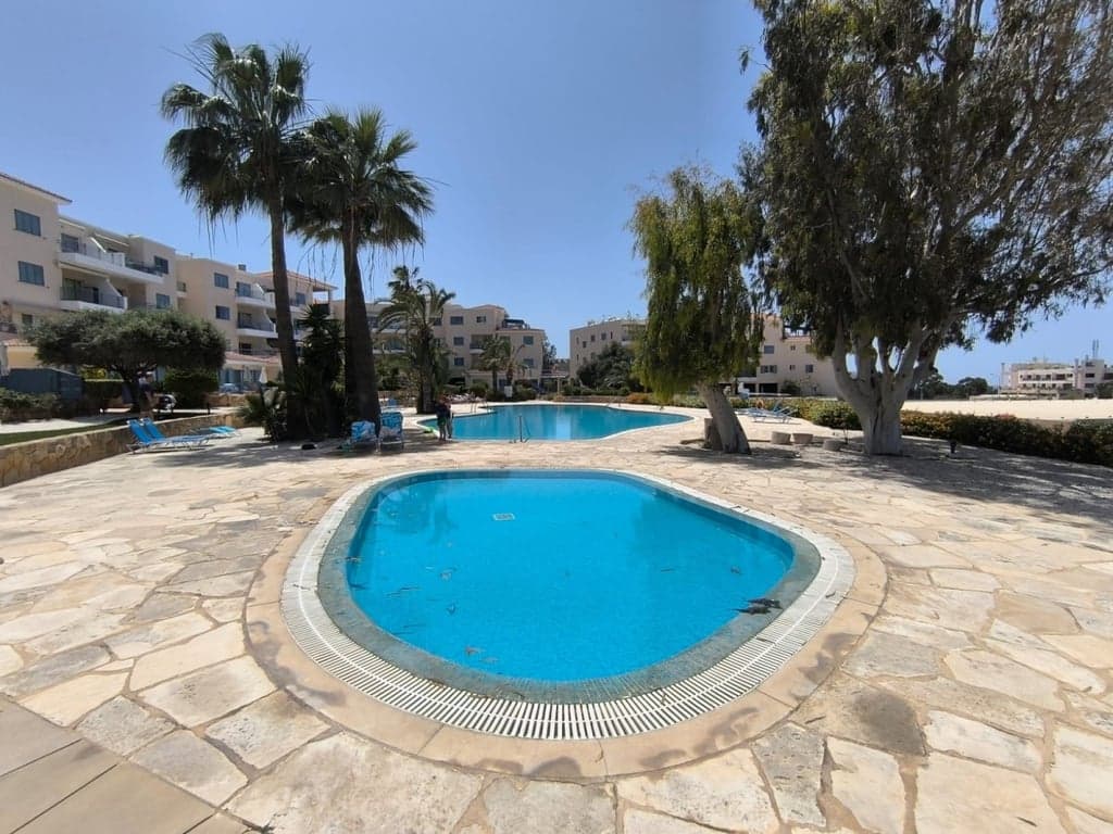 1 bedroom apartment in Kings Palace